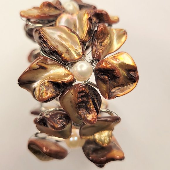 Golden Brown Cuff Bracelet with Freshwater Pearls and Mother Of Pearl - NEW - Picture 6 of 15